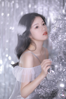 囧女翻身之嗨如花第二季剧情简介